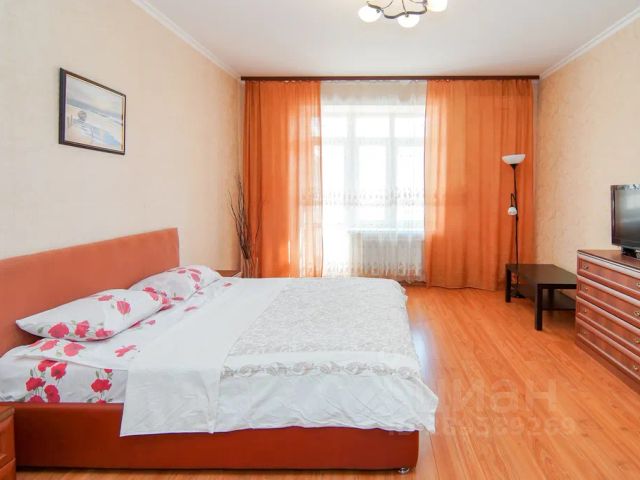 1-комн., 50 м², 13/16 этаж