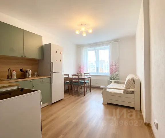 1-комн., 42 м², 7/9 этаж