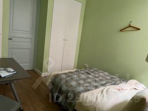 2-комн.кв., 77 м², этаж 2