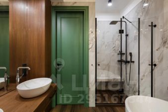 3-комн.кв., 117 м², этаж 3