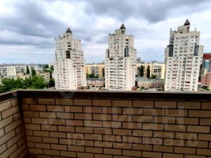 2-комн.кв., 60 м², этаж 10