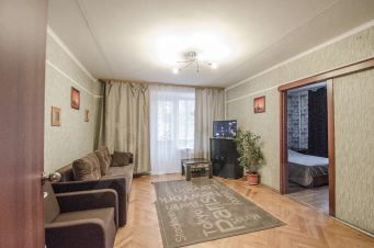 2-комн.кв., 40 м², этаж 3