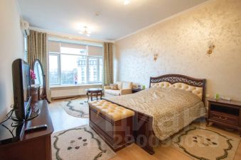 2-комн.кв., 90 м², этаж 5