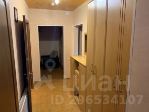 3-комн.кв., 80 м², этаж 1