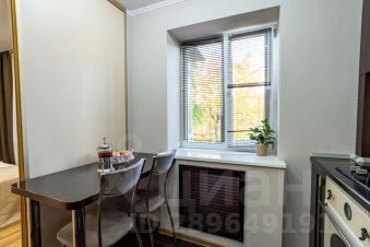 1-комн.кв., 30 м², этаж 3