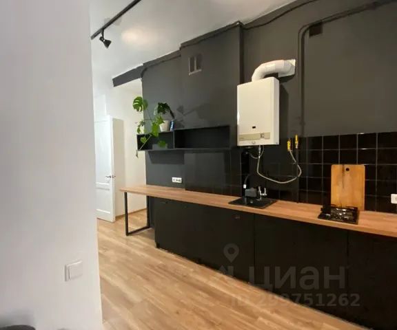 2-комн., 67 м², 3/6 этаж