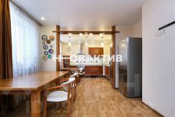 4-комн.кв., 127 м², этаж 12