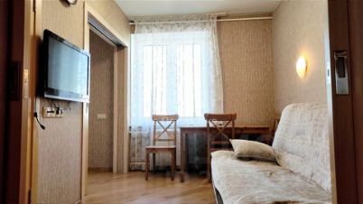 3-комн.кв., 57 м², этаж 8