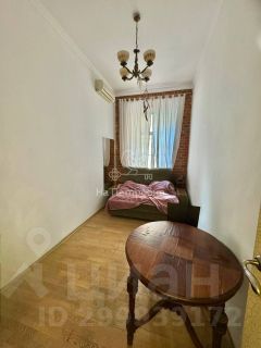 3-комн.кв., 84 м², этаж 2