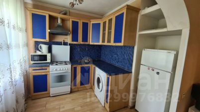 2-комн.кв., 40 м², этаж 3