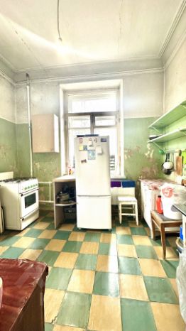 4-комн.кв., 98 м², этаж 3