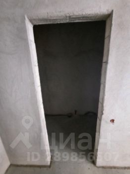 2-комн.кв., 80 м², этаж 8