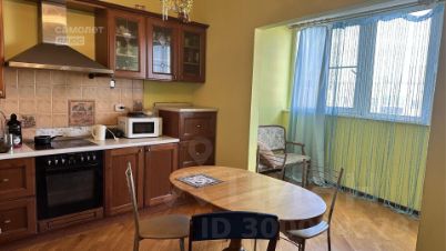 2-комн.кв., 90 м², этаж 9