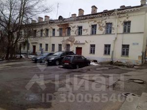 своб. назнач. 350 м², этаж 1