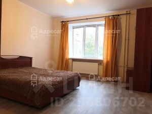 3-комн.кв., 100 м², этаж 2