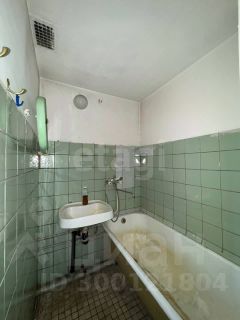 2-комн.кв., 49 м², этаж 1