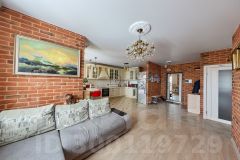 4-комн.кв., 95 м², этаж 16