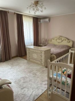 2-комн.кв., 66 м², этаж 4