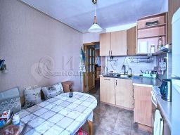 2-комн.кв., 50 м², этаж 9