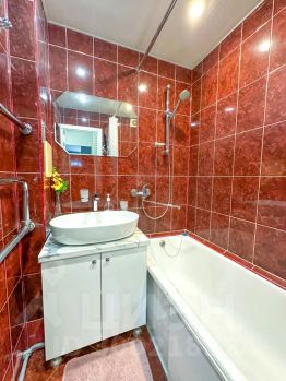 3-комн.кв., 70 м², этаж 9