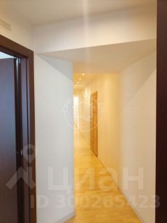 2-комн.кв., 85 м², этаж 2