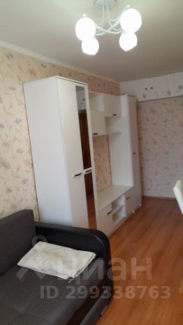 комната 60/15 м², этаж 2