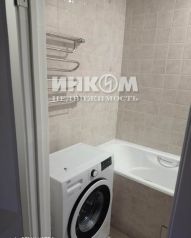 2-комн.кв., 50 м², этаж 9