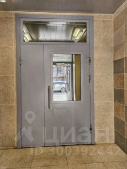 1-комн.кв., 37 м², этаж 3