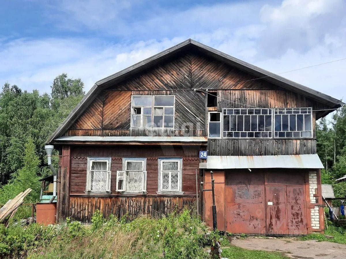 Купить дом с участком 10 соток в городском округе Вышневолоцком Тверской  области, продажа коттеджей. Найдено 6 объявлений.