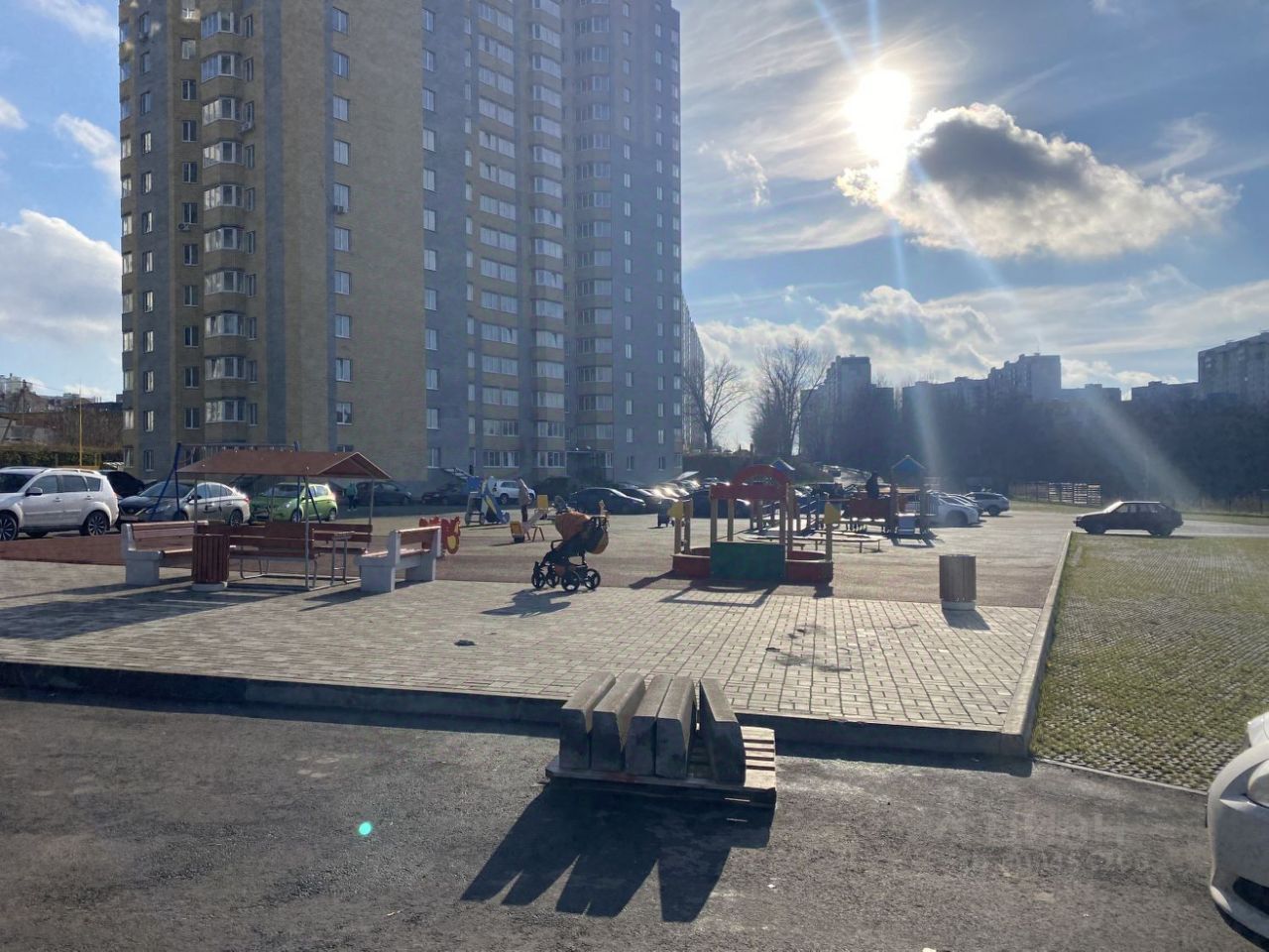 Купить квартиру без ремонта на проспекте Вячеслава Клыкова в городе Курск.  Найдено 21 объявление.