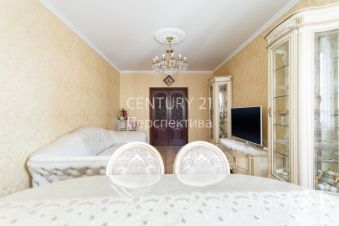 2-комн.кв., 68 м², этаж 13