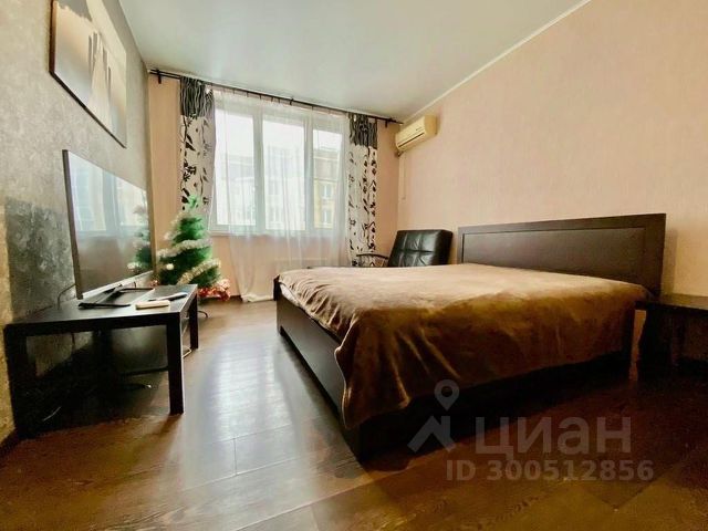 1-комн., 38 м², 1/1 этаж