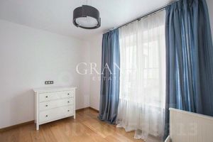 5-комн.кв., 146 м², этаж 2