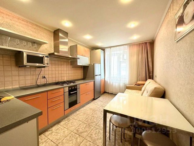 1-комн., 38 м², 1/1 этаж