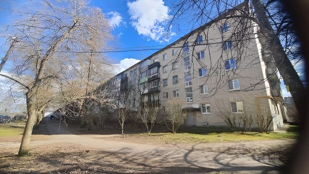 Продаю трехкомнатную квартиру 59.43м² Советский просп., 223, Никольское ...