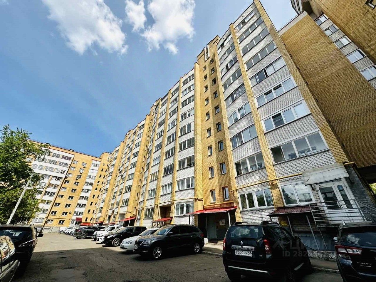 Продажа двухкомнатной квартиры 56м² ул. Горького, 17, Киров, Кировская  область - база ЦИАН, объявление 282354223