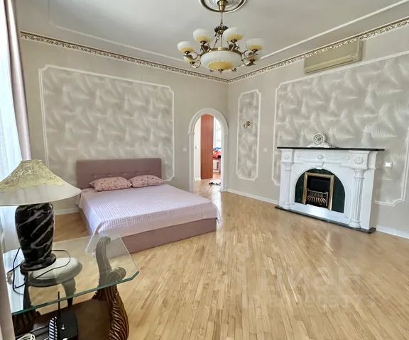 2-комн., 63 м², 2/5 этаж