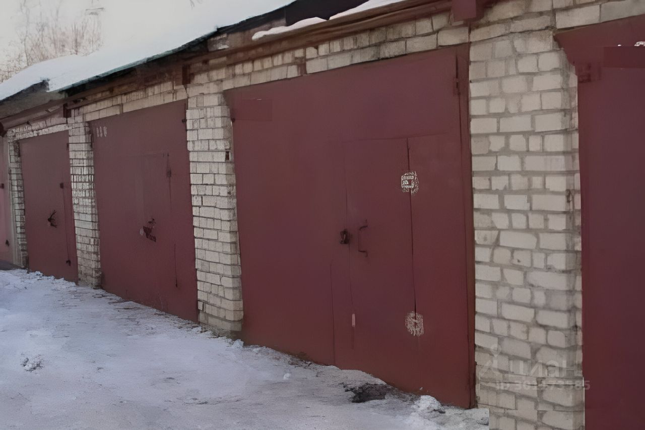 Авито боровичи недвижимость гаражи. Самара ГСК 415. Гаражи. Кирпичный гараж. Гараж в кооперативе.