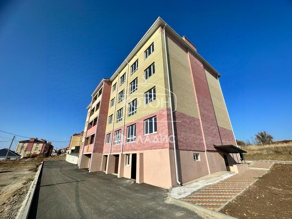 Продаю однокомнатную квартиру 42,5м² ул. Аккочкарова, 32, Элиста, Калмыкия  респ. - база ЦИАН, объявление 301258742