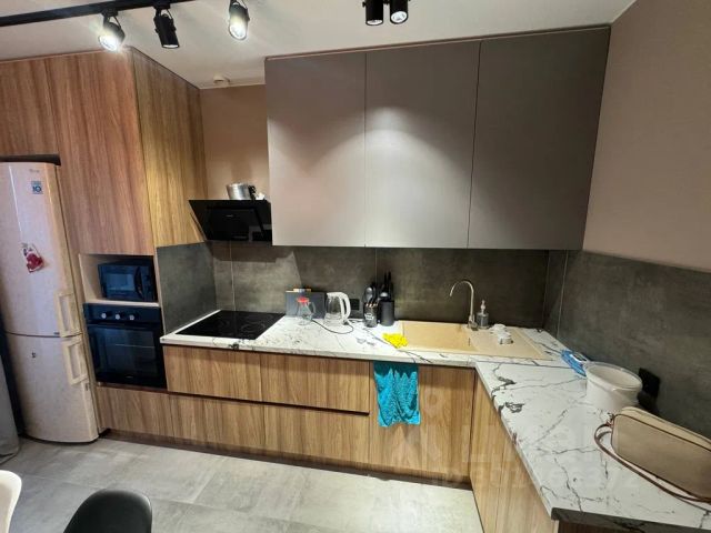 3-комн., 75 м², 3/10 этаж