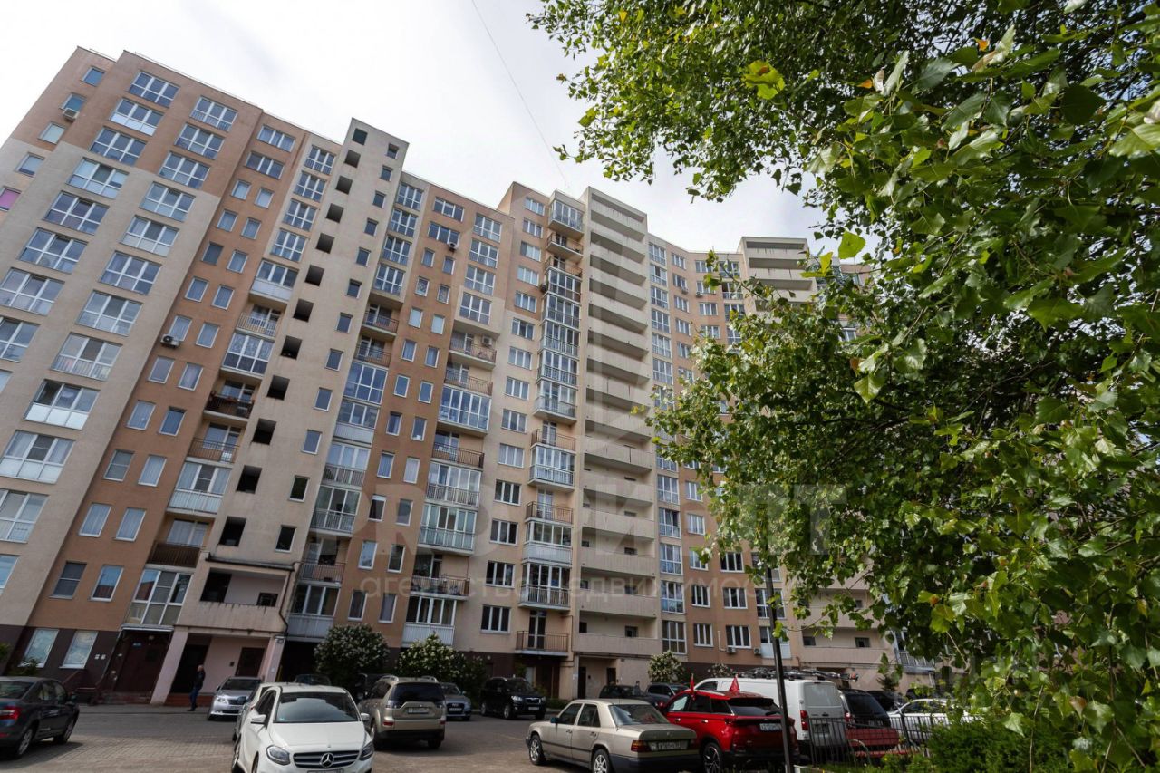 Продажа двухкомнатной квартиры 85м² ул. Гайдара, 122, Калининград,  Калининградская область - база ЦИАН, объявление 301877374