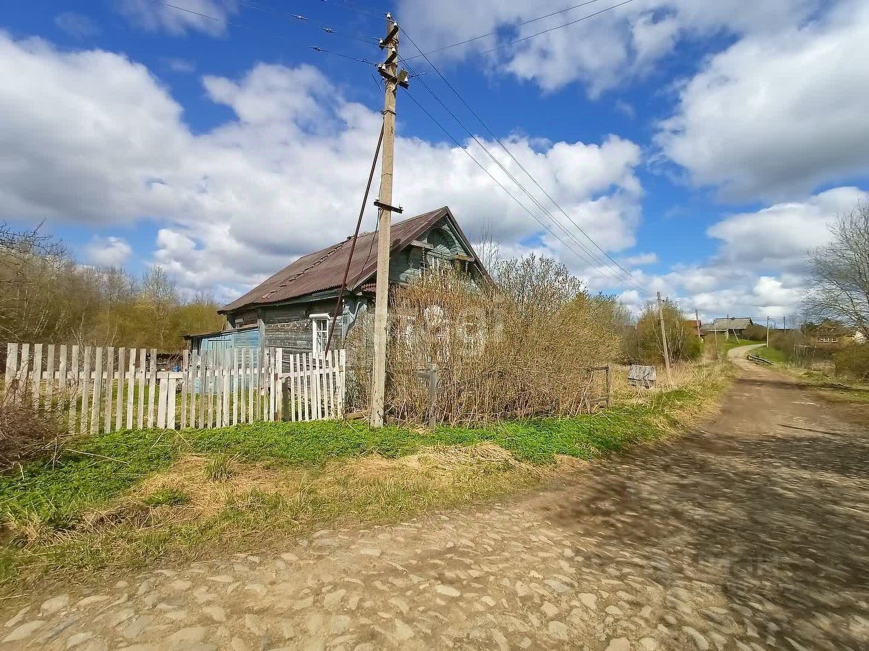 Купить дом в деревне Лужа Волховского района, продажа домов - база  объявлений Циан. Найдено 1 объявление