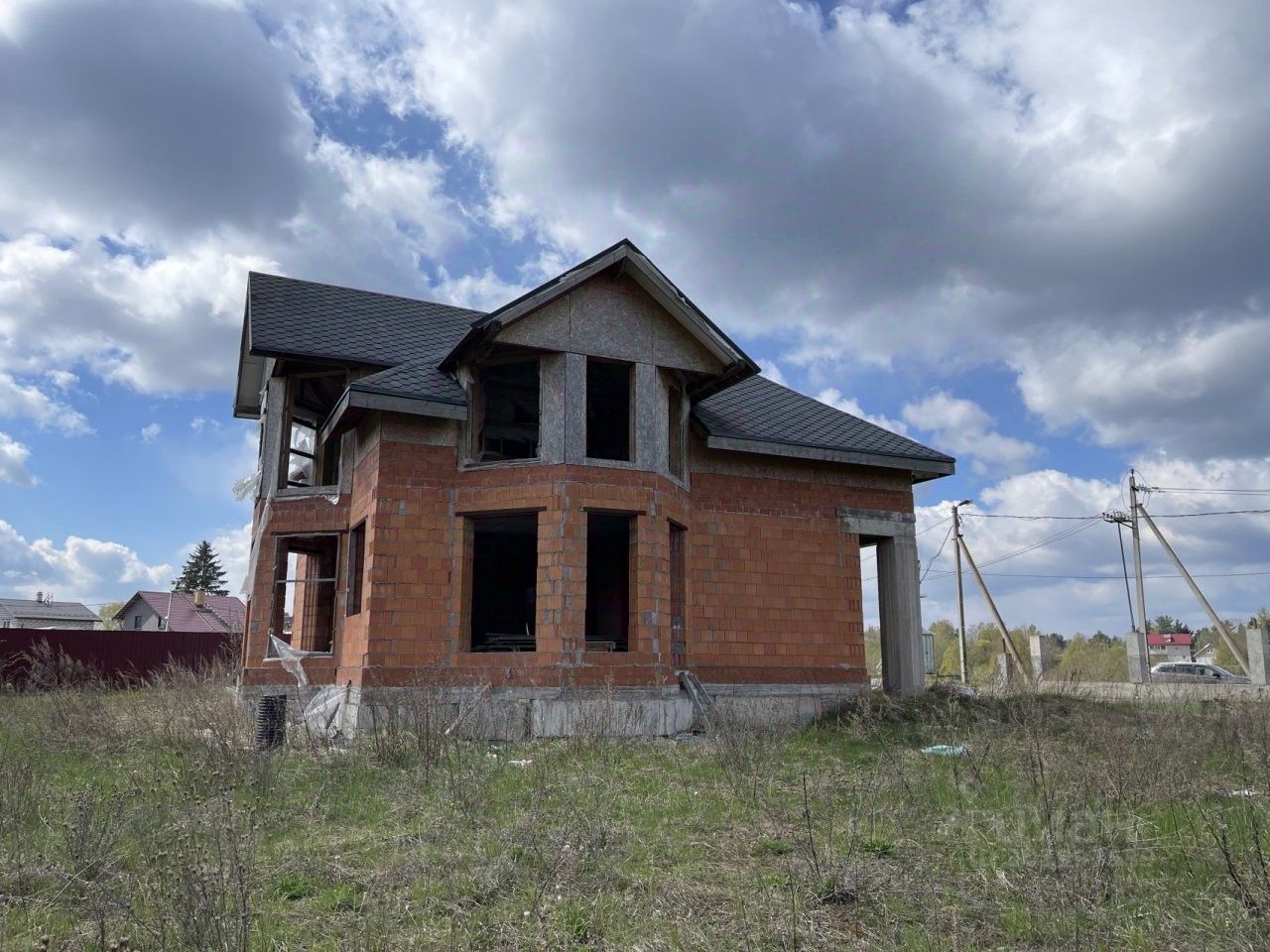 Купить загородную недвижимость на улице Малопольская в городе Сланцы,  продажа загородной недвижимости - база объявлений Циан. Найдено 3 объявления