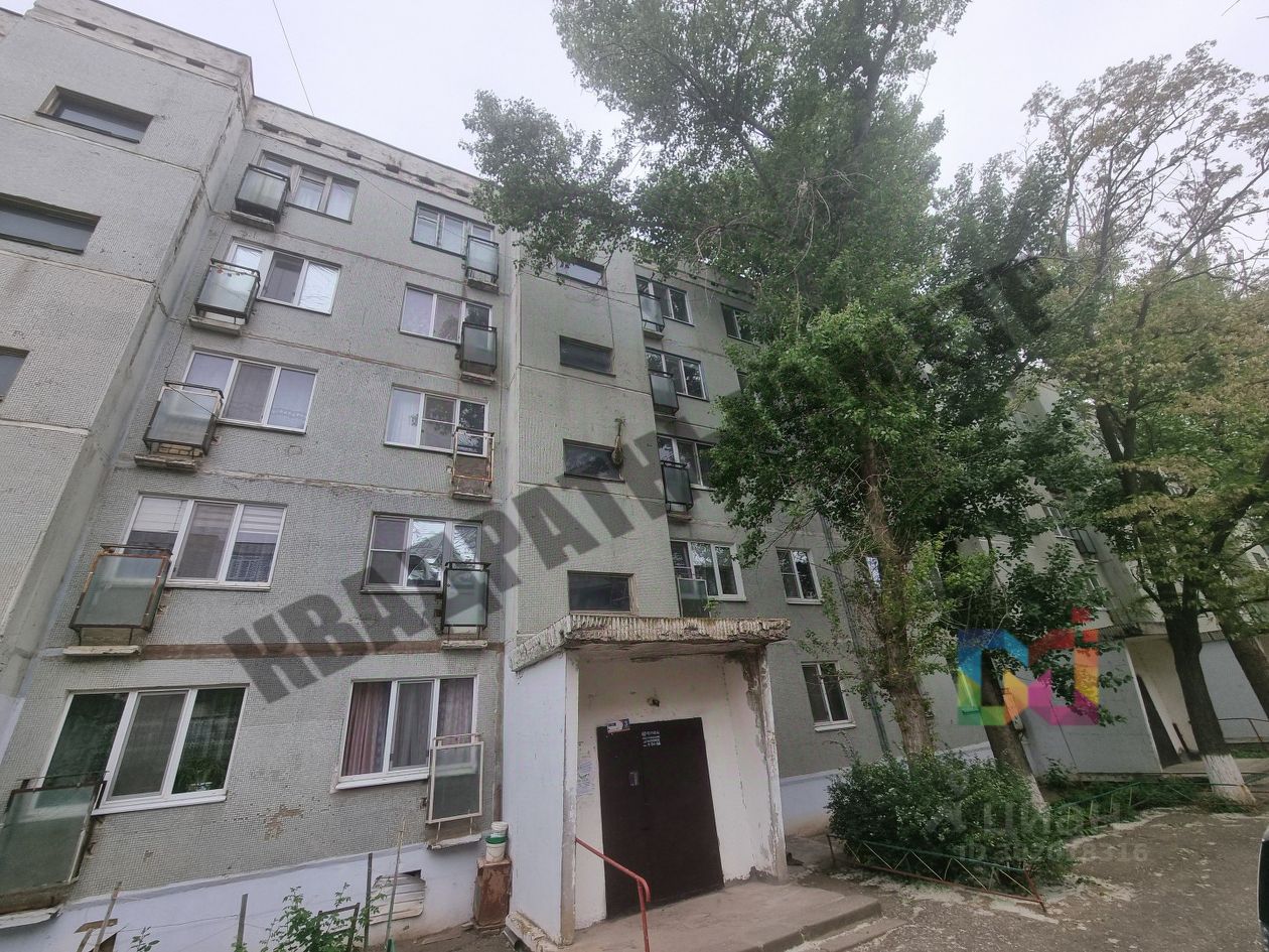 Купить трехкомнатную квартиру 62,1м² 24, Элиста, Калмыкия респ., 8-й  микрорайон - база ЦИАН, объявление 302018316