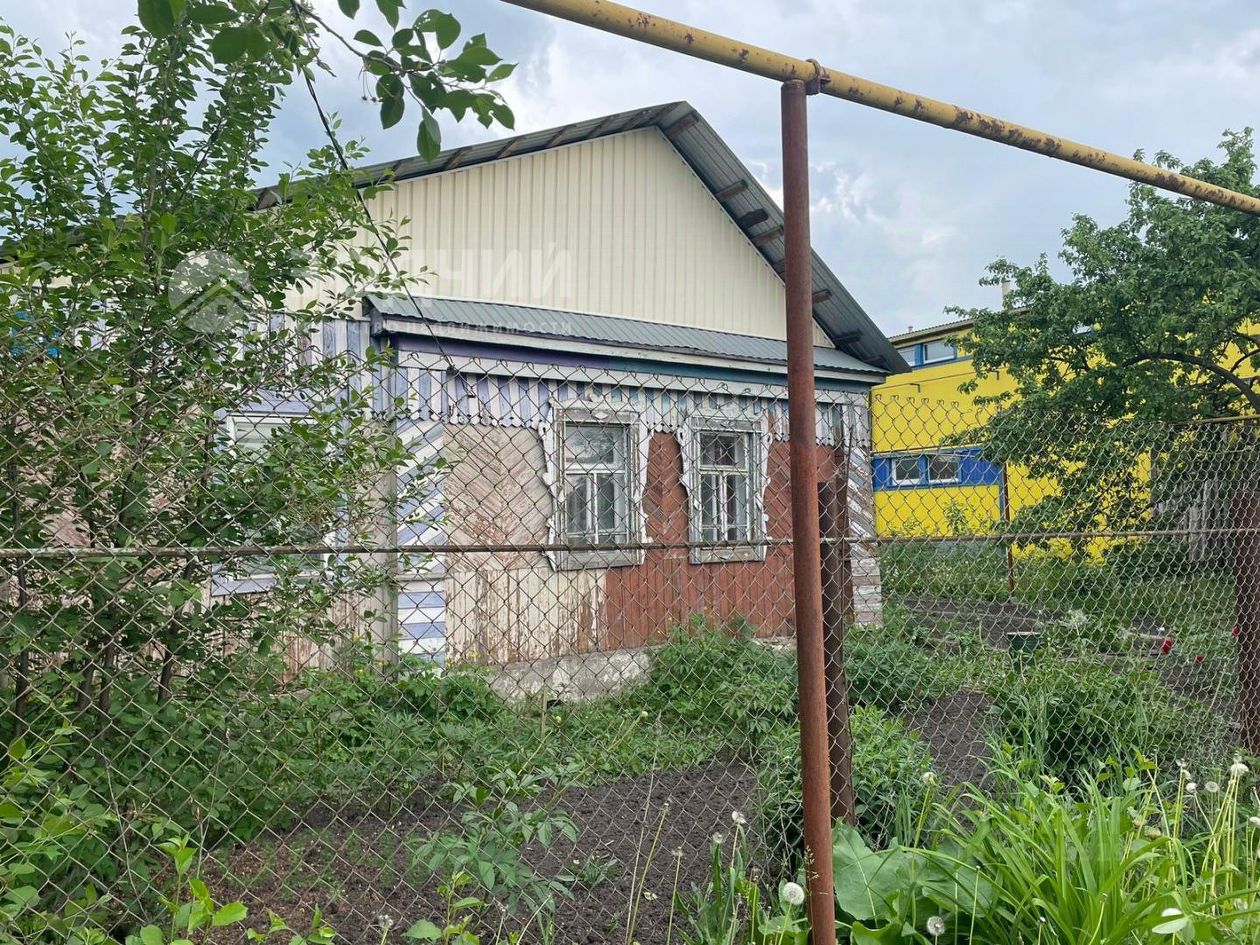 Купить дом на улице Чернышевского в городе Канаш, продажа домов - база  объявлений Циан. Найдено 1 объявление