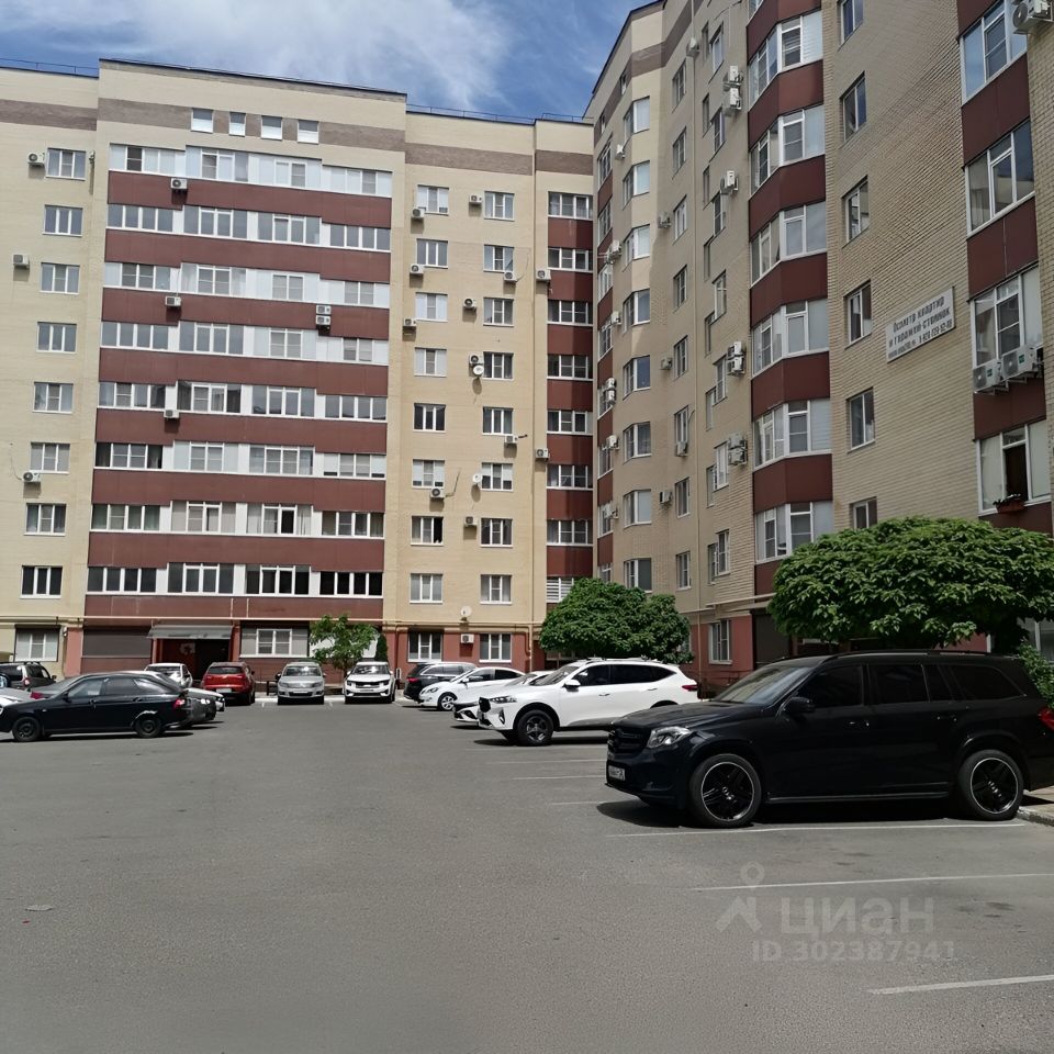 Продажа трехкомнатной квартиры 80м² ул. Ленина, 57, Невинномысск, Ставропольский  край - база ЦИАН, объявление 302387941