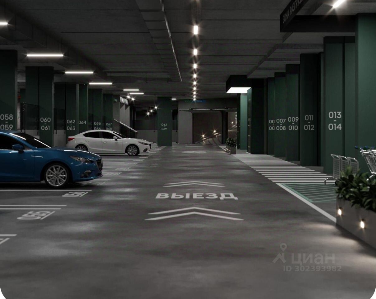 Современный гараж в Екатеринбурге, площадь 14 кв.м, удобное расположение, чистый и безопасный паркинг.