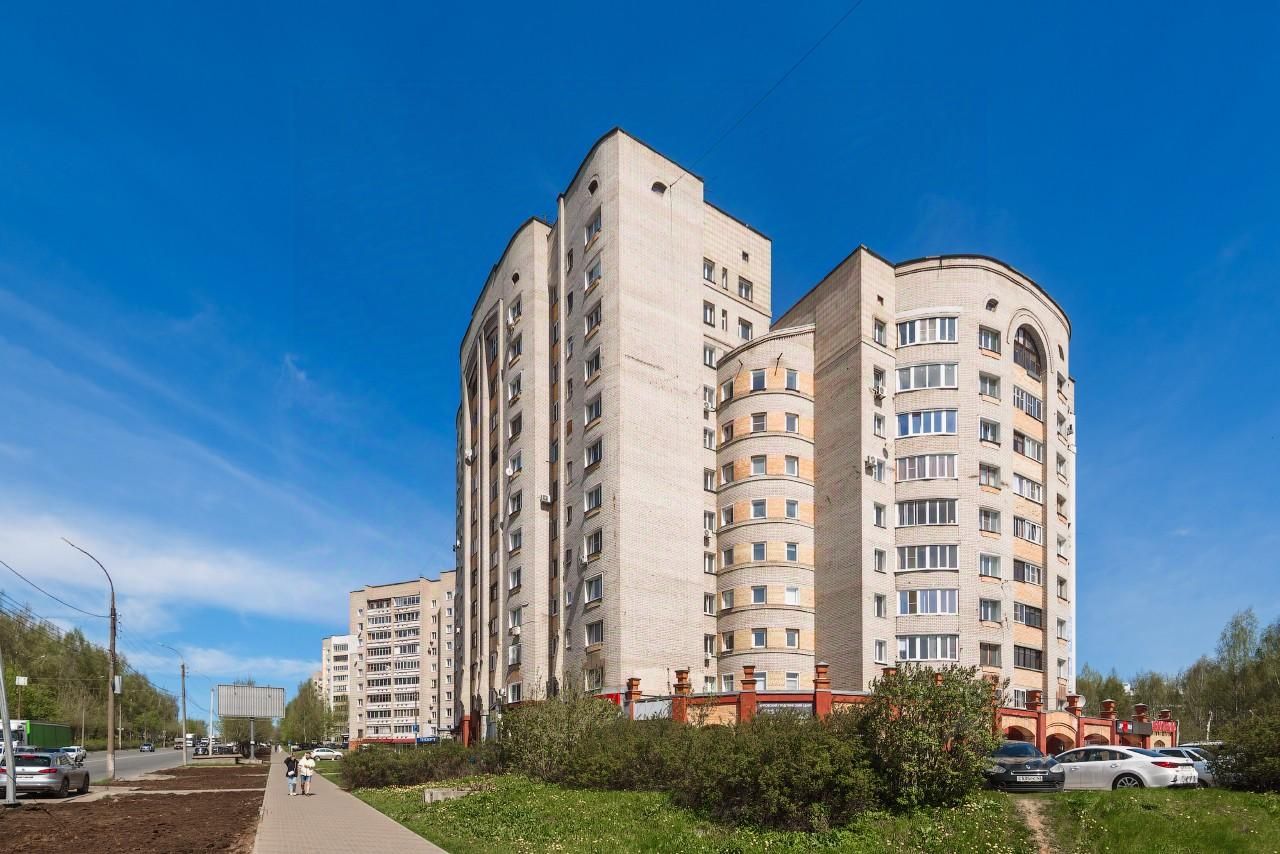 Купить двухкомнатную квартиру 61,9м² ул. Ломоносова, 22, Киров, Кировская  область - база ЦИАН, объявление 302452758