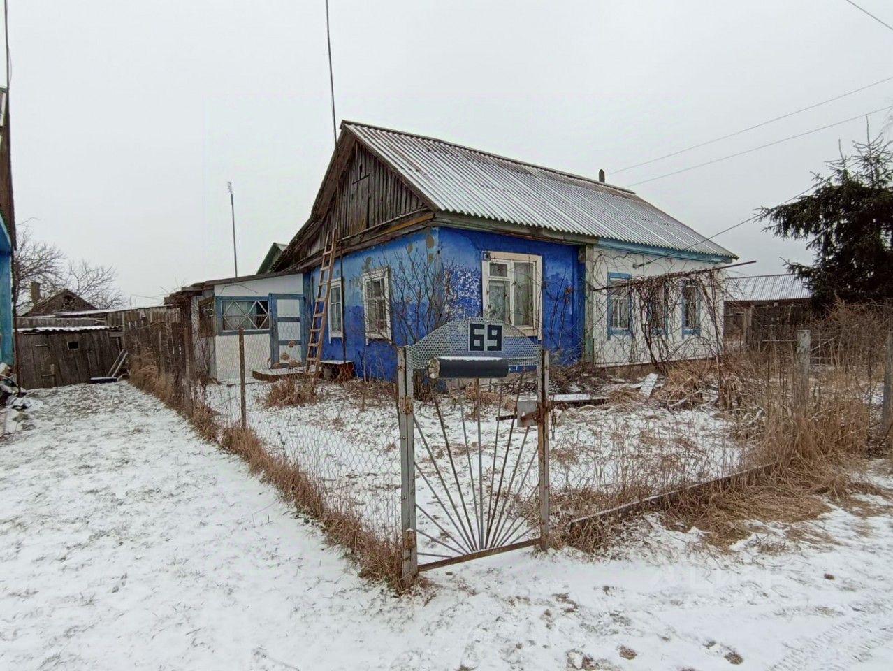 Купить загородную недвижимость на улице Центральная в селе Гремячее в  сельском поселении Бяковское, продажа загородной недвижимости - база  объявлений Циан. Найдено 3 объявления