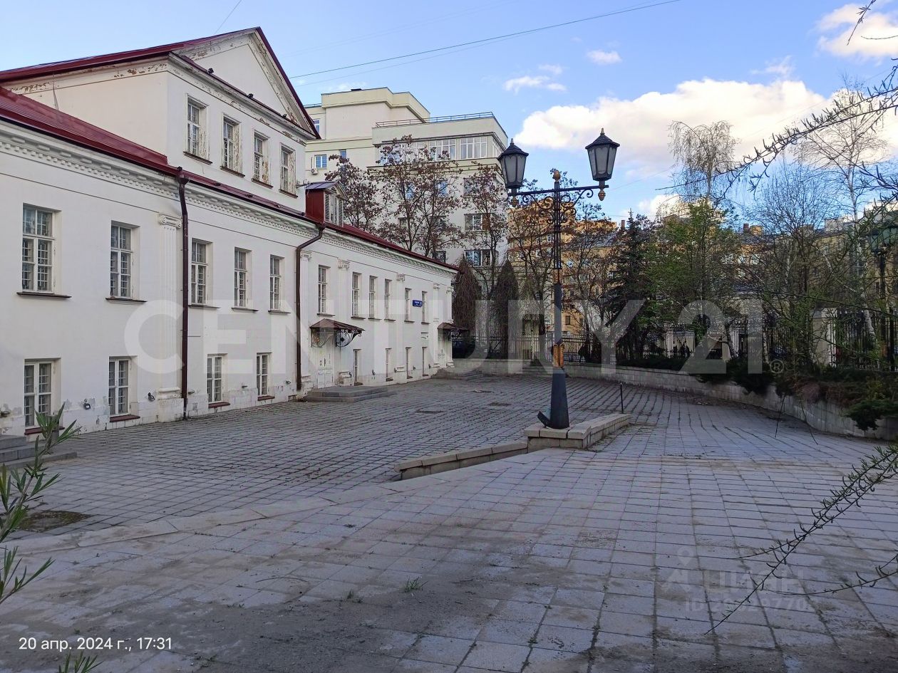 Купить дом в округе ЦАО в Москве, продажа домов - база объявлений Циан.  Найдено 3 объявления